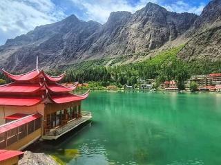shangrila lake
